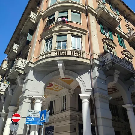 Apartman Terminal Airport House Genova