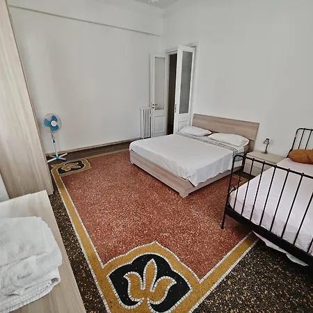 Terminal Airport House