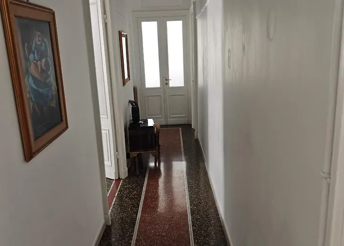 아파트 Terminal Airport House *