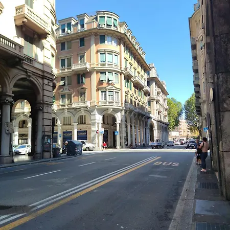 Terminal Airport House Genua